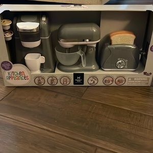 Kids kitchen appliances play set